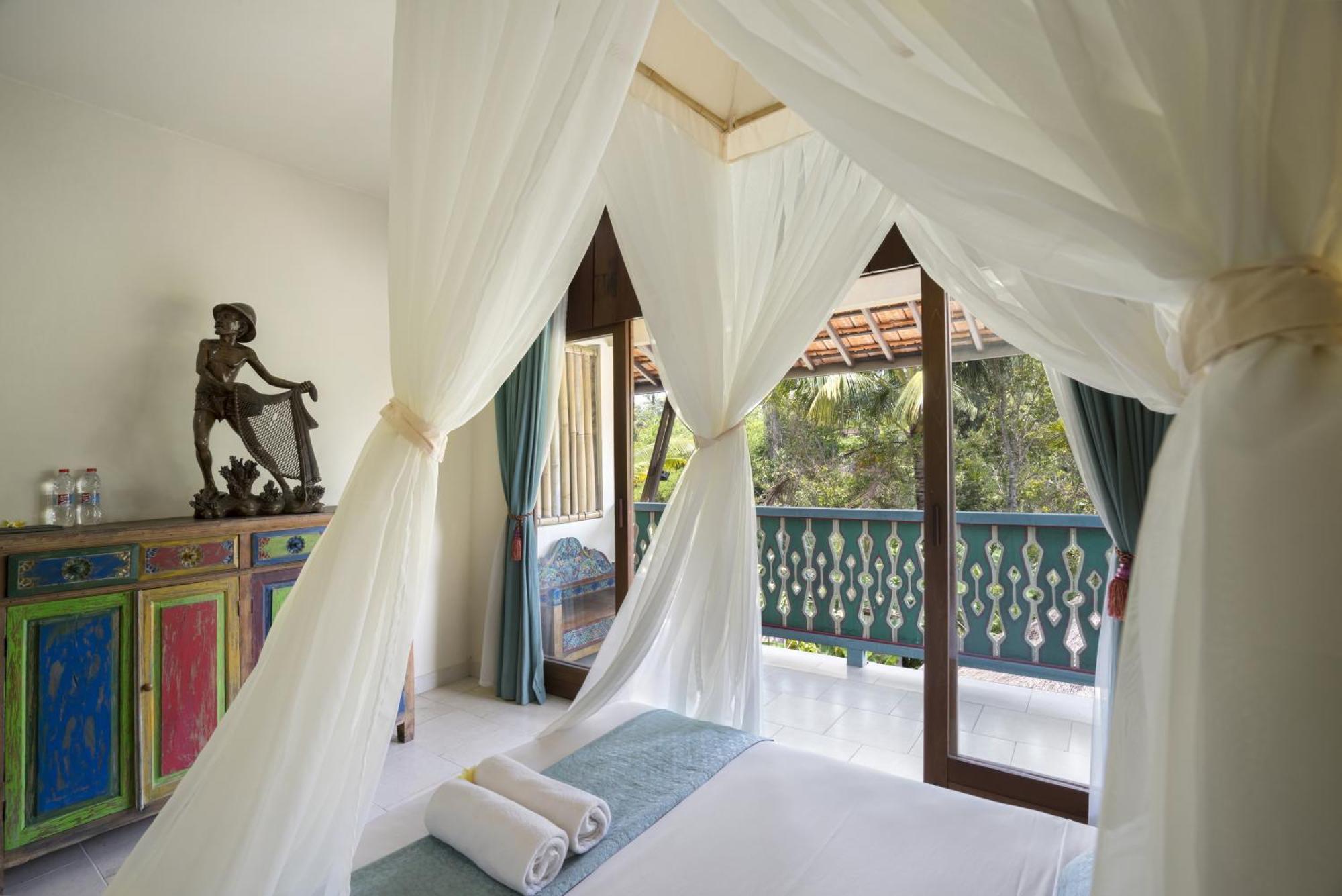 Ubud Sari Health Resort Exterior photo